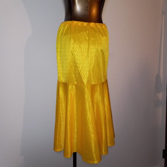 Shiny yellow ruffle tulip skirt, jersey, vintage circa late 1970s-early 1980s - Picture 1 of 6